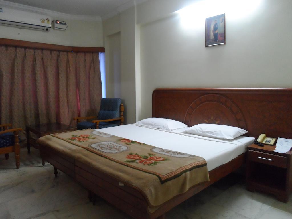 Hotel Plr Grand Tirupati Chambre photo